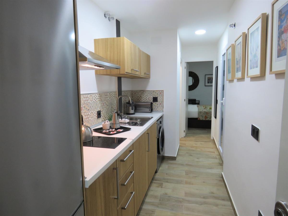 Living Sevilla Apartments Hercules Ngoại thất bức ảnh