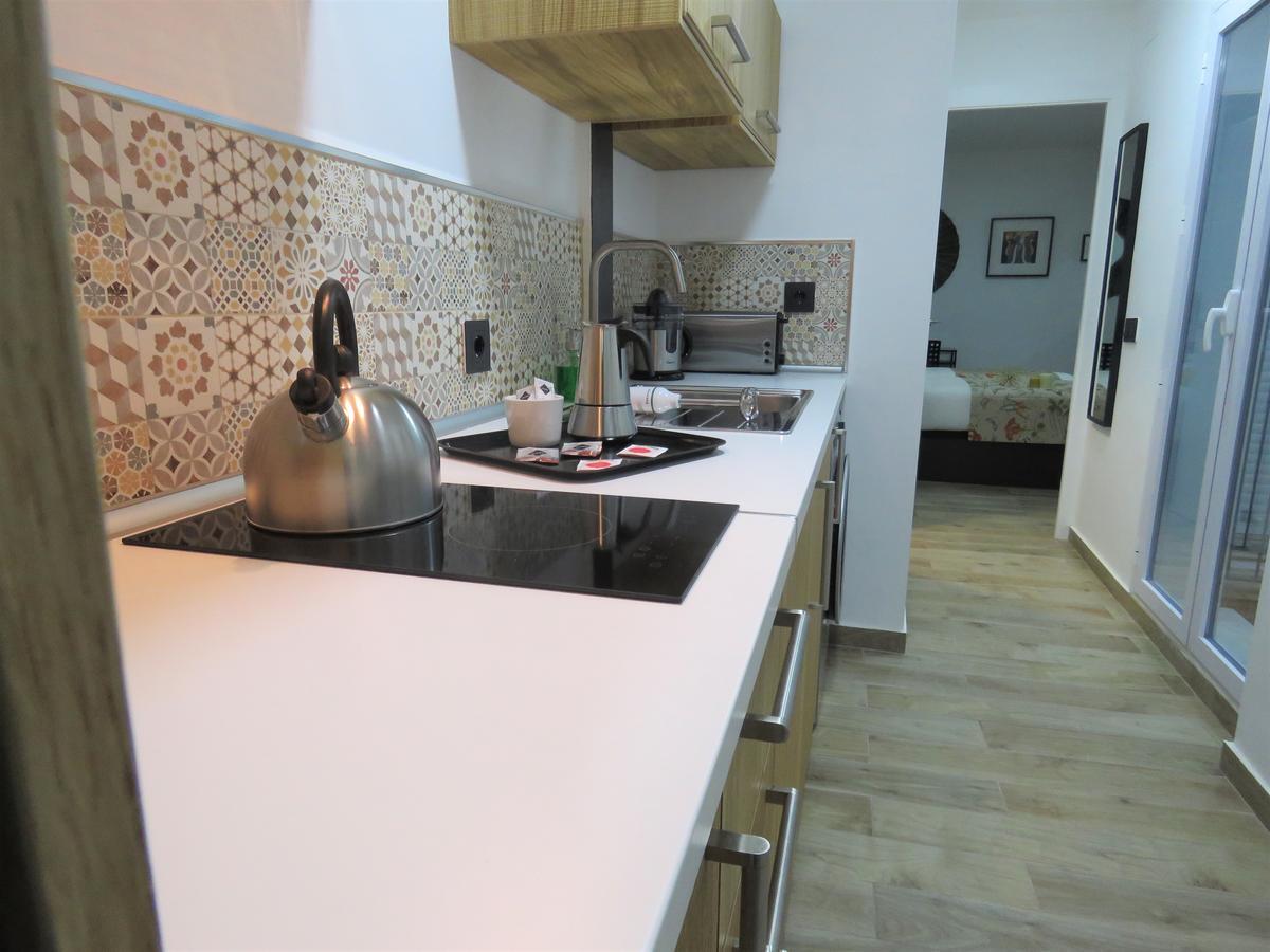 Living Sevilla Apartments Hercules Ngoại thất bức ảnh