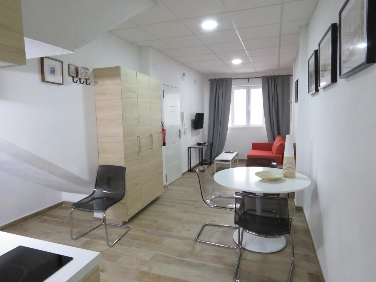Living Sevilla Apartments Hercules Ngoại thất bức ảnh
